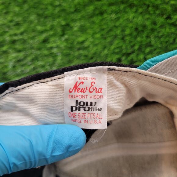 VTG 90s New Era Sea World Shamu Snapback Youth Hat Made in USA - Picture 7 of 7